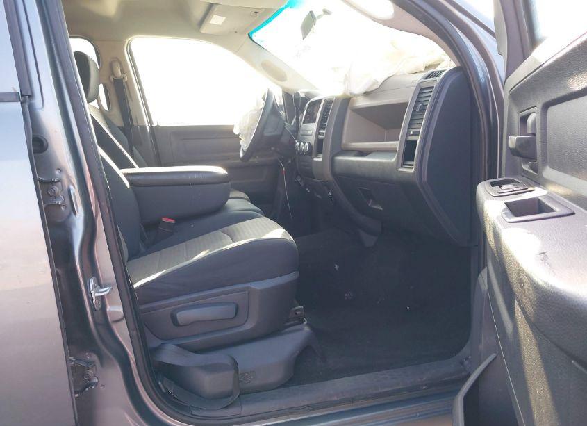 Photo 5 of 2009 Dodge Ram 1500 ST (VIN 1D3HV13T19S795049)
