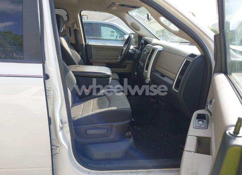 Photo 5 of 2009 Dodge Ram 1500 SLT/SPORT/TRX (VIN 1D3HV13T49J526520)