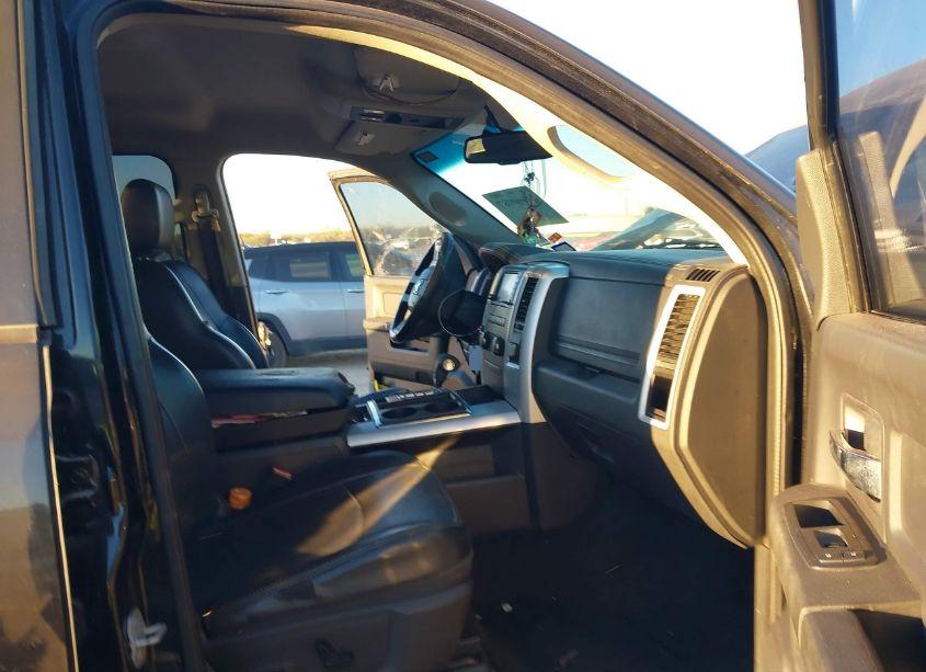 Photo 5 of 2009 Dodge Ram 1500 SLT/SPORT/TRX (VIN 1D3HV13TX9S704845)