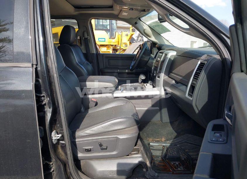 Photo 5 of 2009 Dodge Ram 1500 SLT/SPORT/TRX (VIN 1D3HV13TX9S706949)