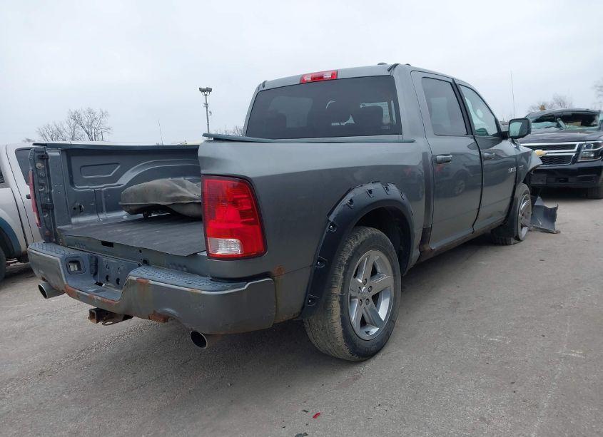 Photo 4 of 2009 Dodge Ram 1500 SLT/SPORT/TRX (VIN 1D3HV13TX9S744486)