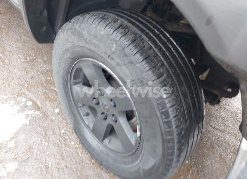 Photo 12 of 2009 Dodge Ram 1500 SLT/SPORT/TRX (VIN 1D3HV18P99S797028)