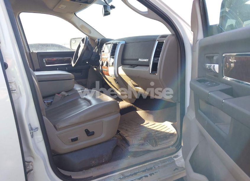 Photo 5 of 2009 Dodge Ram 1500 LARAMIE (VIN 1D3HV18T19S704077)