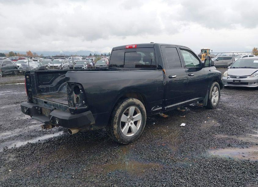 Photo 4 of 2009 Dodge Ram 1500 SLT/SPORT/TRX (VIN 1D3HV18T19S797893)