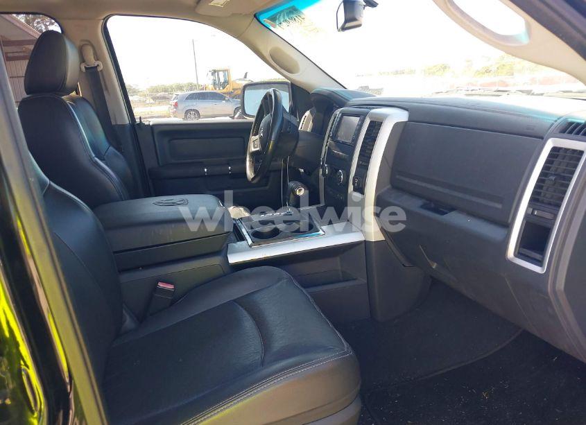 Photo 5 of 2009 Dodge Ram 1500 (VIN 1D3HV18T59S700243)