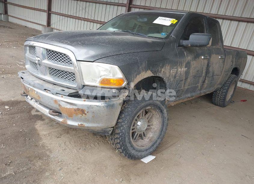 Photo 2 of 2009 Dodge Ram 1500 SLT/SPORT/TRX (VIN 1D3HV18T59S785116)