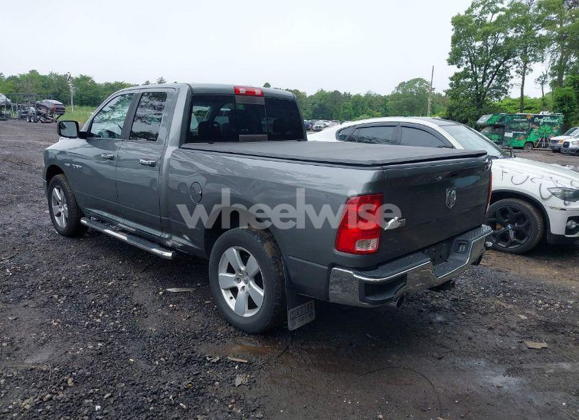 Photo 3 of 2009 Dodge Ram 1500 SLT/SPORT/TRX (VIN 1D3HV18T69S800254)