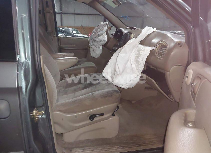 Photo 5 of 2003 Dodge Grand CARAVAN SE (VIN 1D4GP24373B209029)