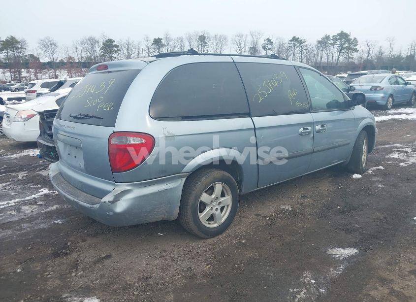 Photo 4 of 2005 Dodge Grand CARAVAN (VIN 1D4GP24R05B194428)
