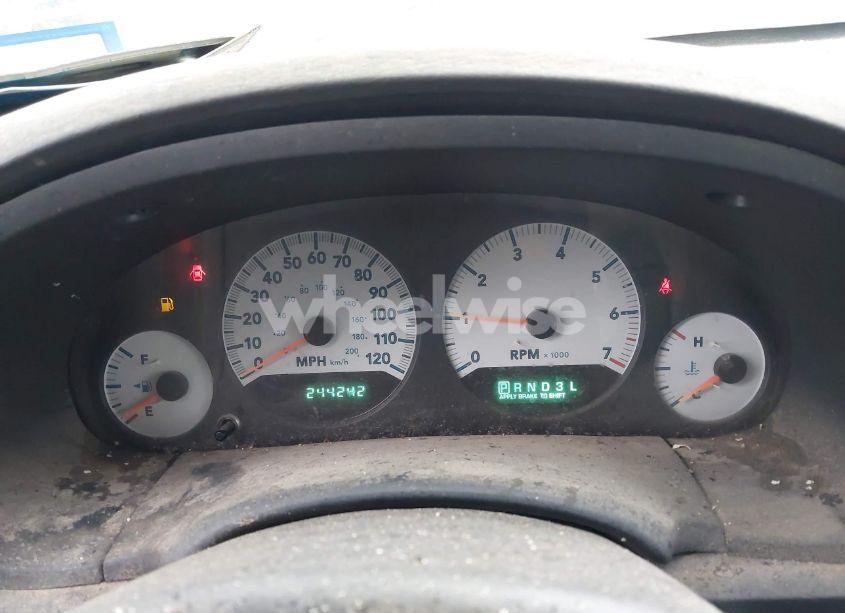 Photo 7 of 2005 Dodge Grand CARAVAN SE (VIN 1D4GP24R05B355750)