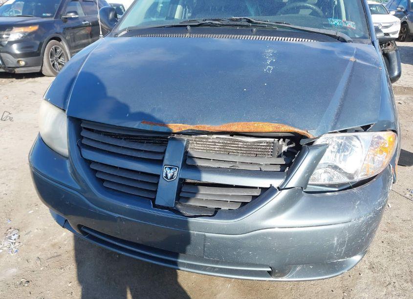 Photo 6 of 2005 Dodge Grand CARAVAN SE (VIN 1D4GP24R05B377263)