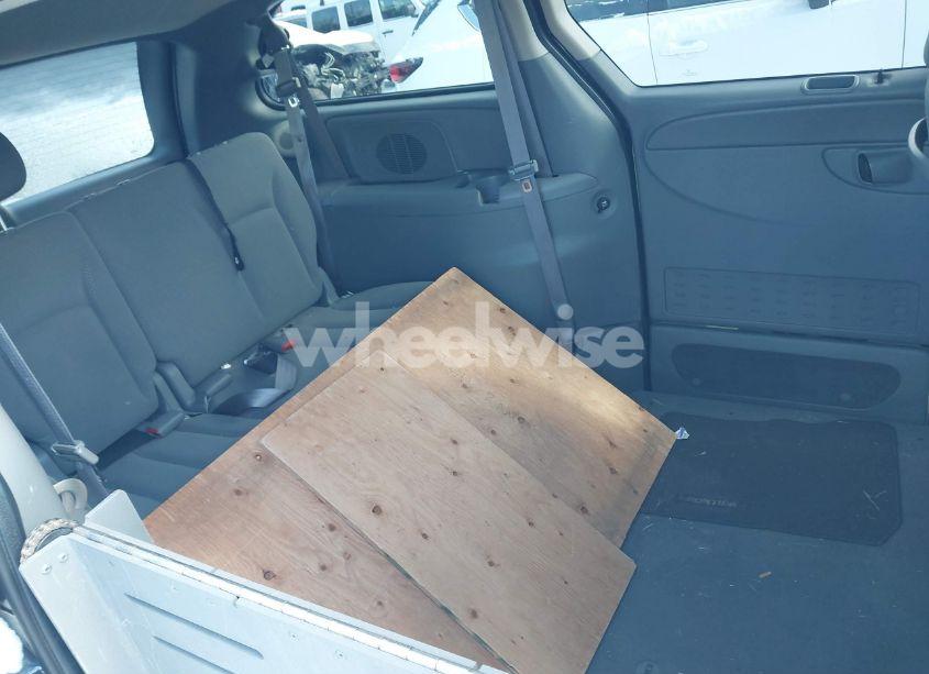 Photo 8 of 2007 Dodge Grand CARAVAN SE (VIN 1D4GP24R07B253643)