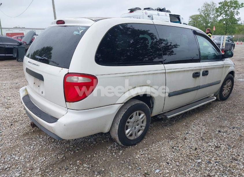 Photo 4 of 2005 Dodge Grand CARAVAN SE (VIN 1D4GP24R15B380317)