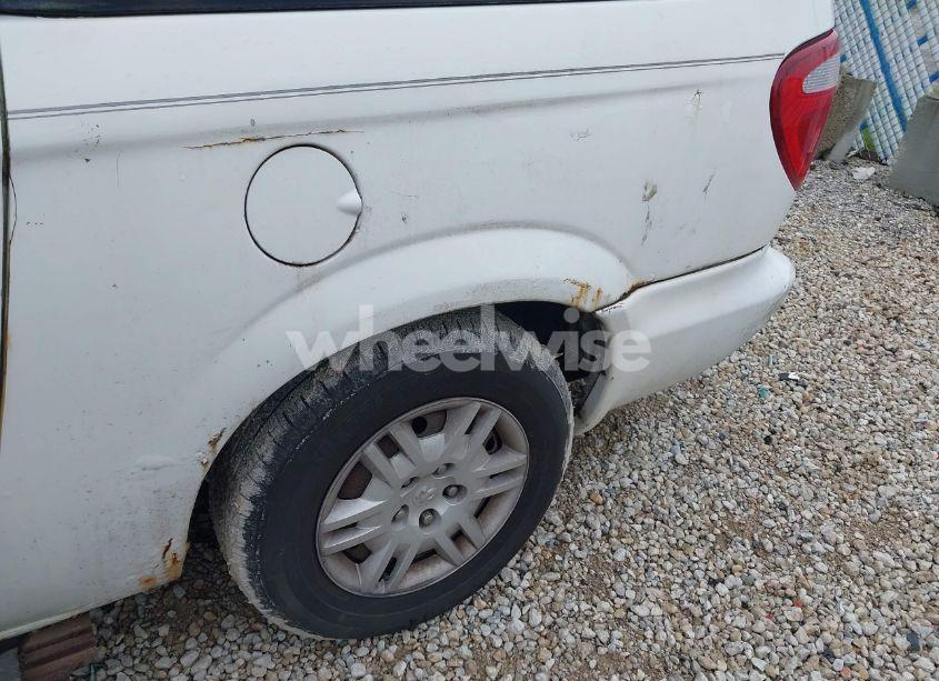 Photo 6 of 2005 Dodge Grand CARAVAN SE (VIN 1D4GP24R15B380317)