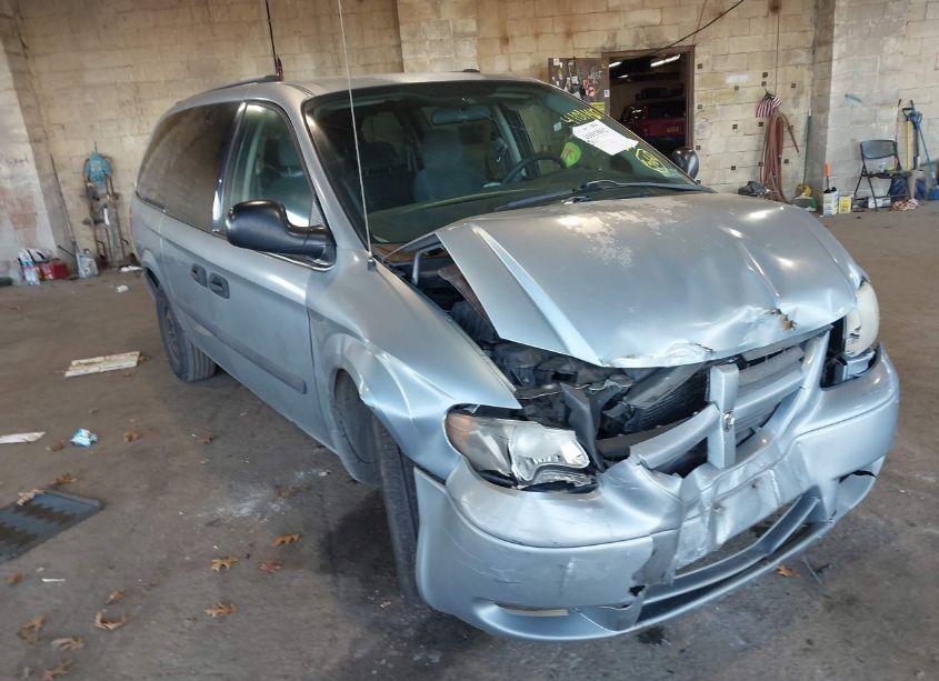 2005 Dodge Grand CARAVAN SE (VIN 1D4GP24R25B396381) main photo