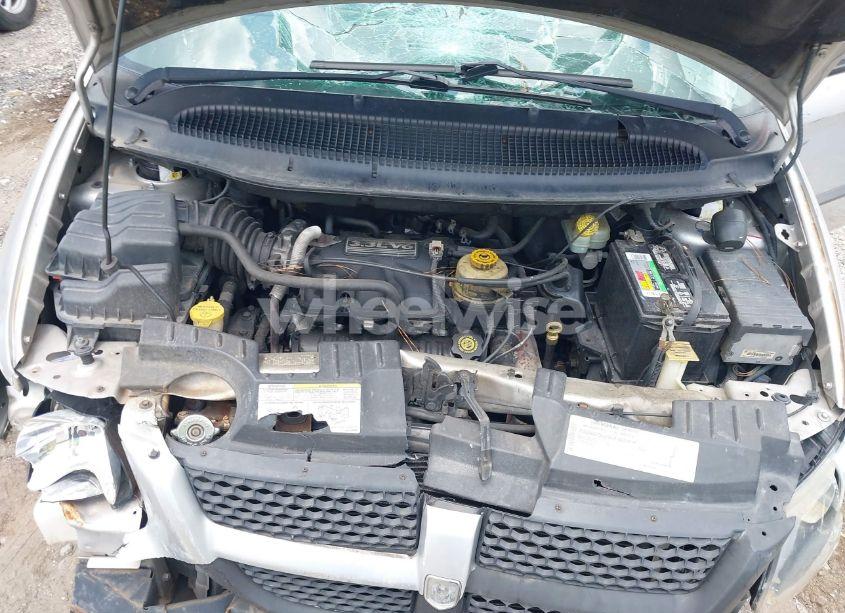 Photo 10 of 2004 Dodge Grand CARAVAN SE (VIN 1D4GP24R34B516803)