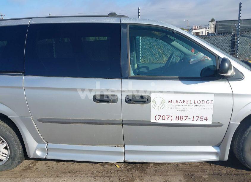 Photo 13 of 2004 Dodge Grand CARAVAN SE (VIN 1D4GP24R34B565032)