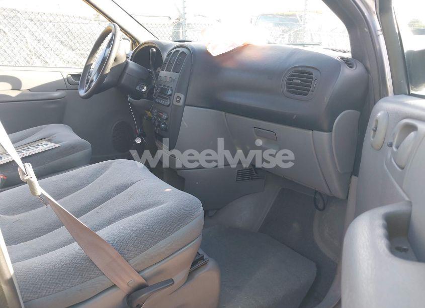 Photo 5 of 2004 Dodge Grand CARAVAN SE (VIN 1D4GP24R34B565032)