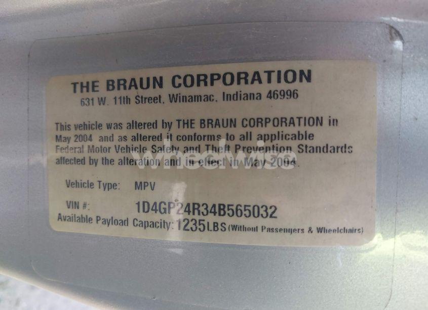 Photo 9 of 2004 Dodge Grand CARAVAN SE (VIN 1D4GP24R34B565032)