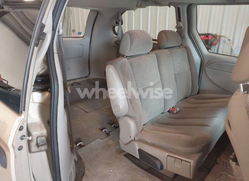 Photo 8 of 2005 Dodge Grand CARAVAN SE (VIN 1D4GP24R35B331703)