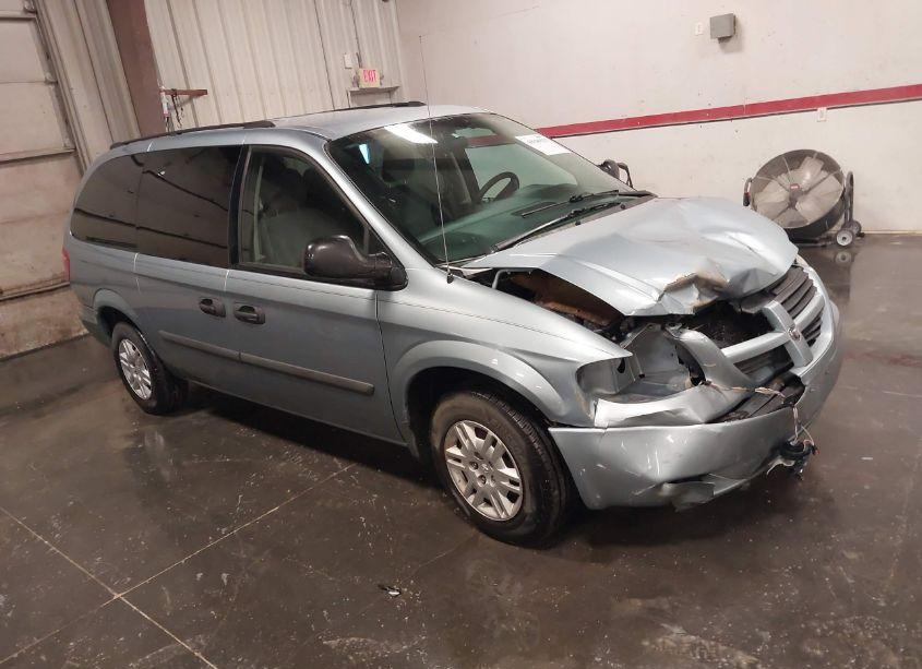 2005 Dodge Grand CARAVAN SE (VIN 1D4GP24R45B213160) main photo