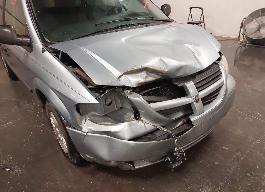 Photo 6 of 2005 Dodge Grand CARAVAN SE (VIN 1D4GP24R45B213160)