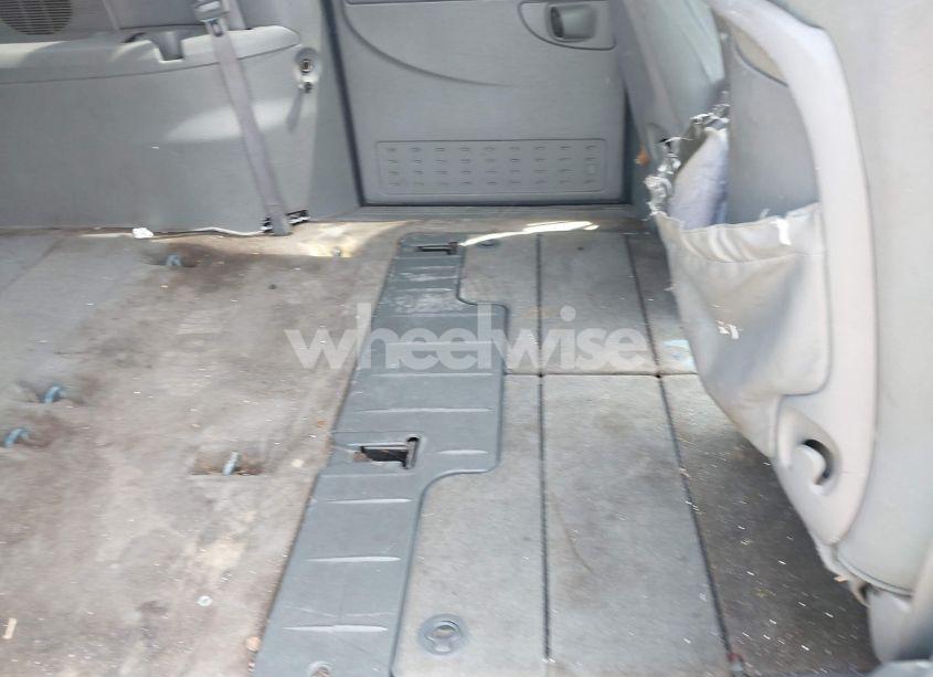 Photo 8 of 2006 Dodge Grand CARAVAN SE (VIN 1D4GP24R46B665319)