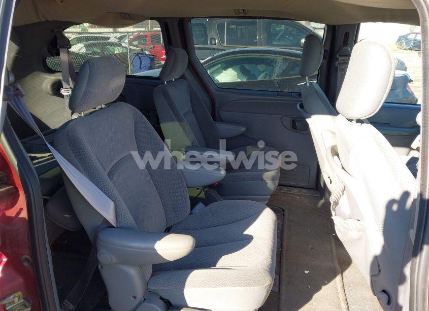 Photo 8 of 2004 Dodge Grand CARAVAN SE (VIN 1D4GP24R74B530946)