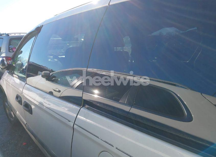 Photo 13 of 2005 Dodge Grand CARAVAN SE (VIN 1D4GP24R85B421039)