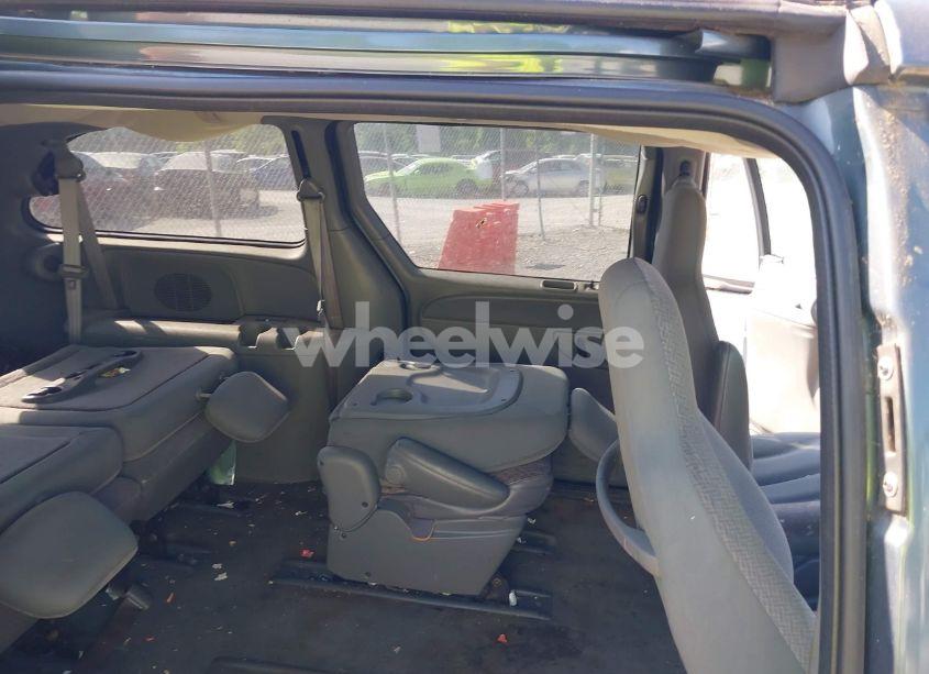 Photo 8 of 2005 Dodge Grand CARAVAN SE (VIN 1D4GP24R95B163825)