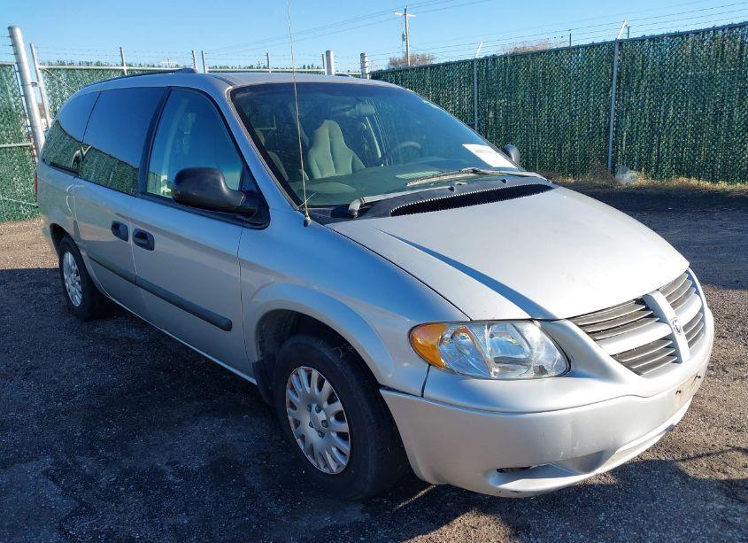 2005 Dodge Grand CARAVAN SE (VIN 1D4GP24R95B224509) main photo