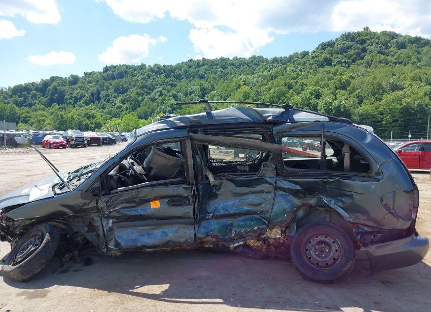 Photo 13 of 2005 Dodge Grand CARAVAN SE (VIN 1D4GP24RX5B246762)