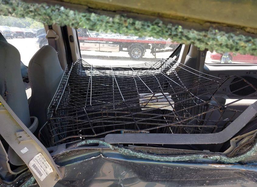 Photo 8 of 2005 Dodge Grand CARAVAN SE (VIN 1D4GP24RX5B246762)