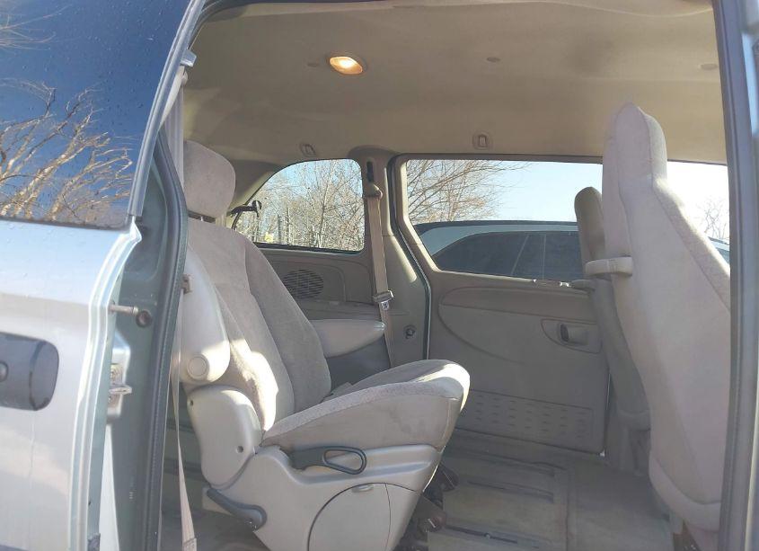 Photo 8 of 2003 Dodge Caravan SE (VIN 1D4GP25323B208742)