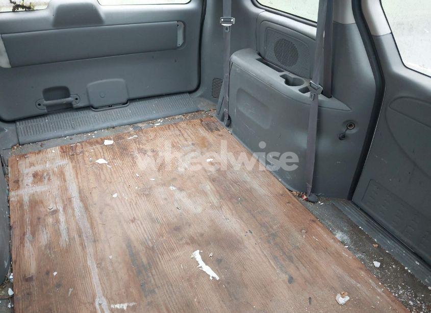 Photo 8 of 2003 Dodge Caravan SE (VIN 1D4GP25393B164948)