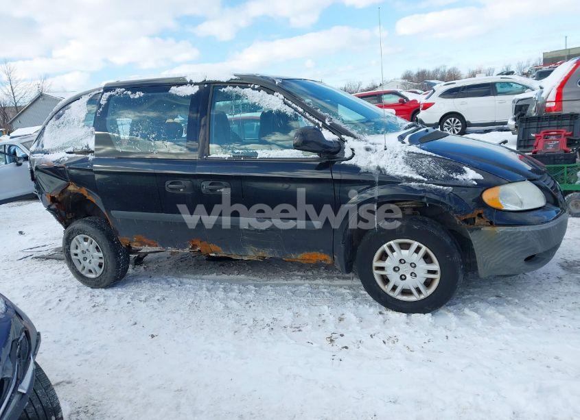 Photo 13 of 2005 Dodge Caravan SE (VIN 1D4GP25B55B346561)