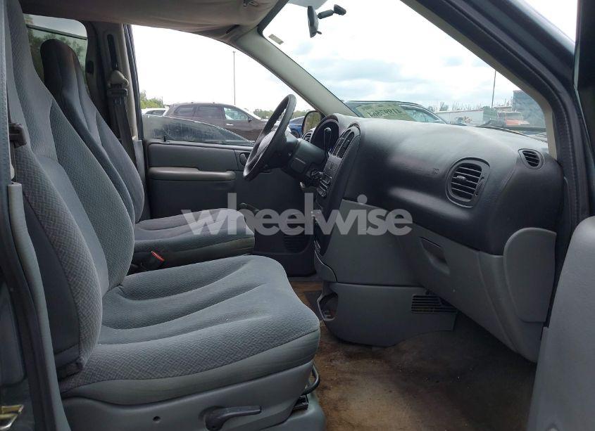 Photo 5 of 2005 Dodge Caravan SE (VIN 1D4GP25B75B221125)