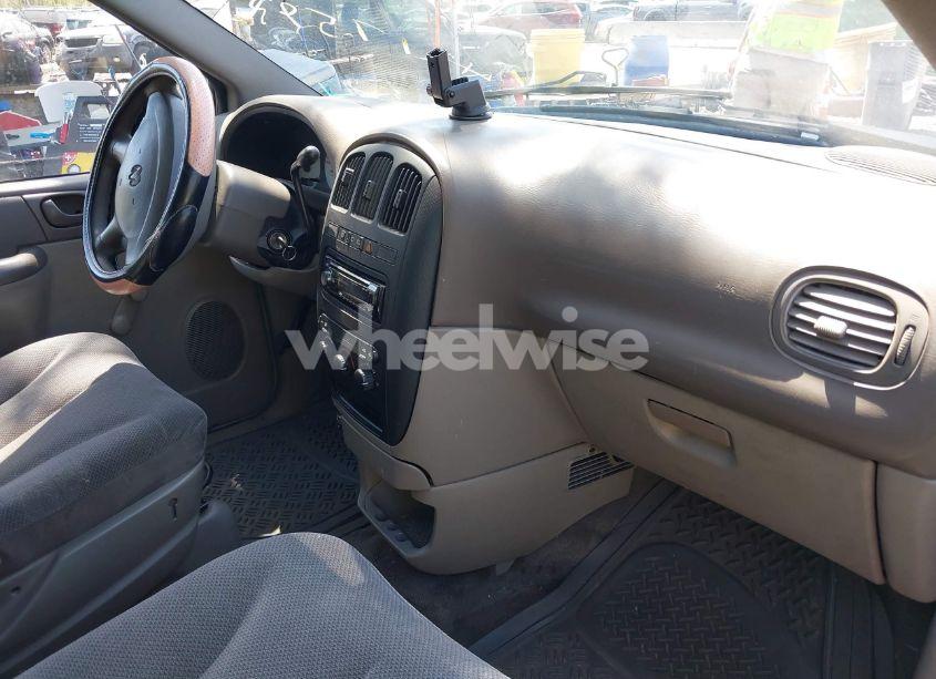 Photo 5 of 2003 Dodge Caravan SE (VIN 1D4GP25B93B168831)