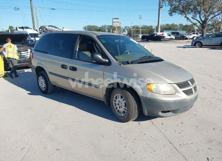 2005 Dodge Caravan SE (VIN 1D4GP25B95B429684) main photo
