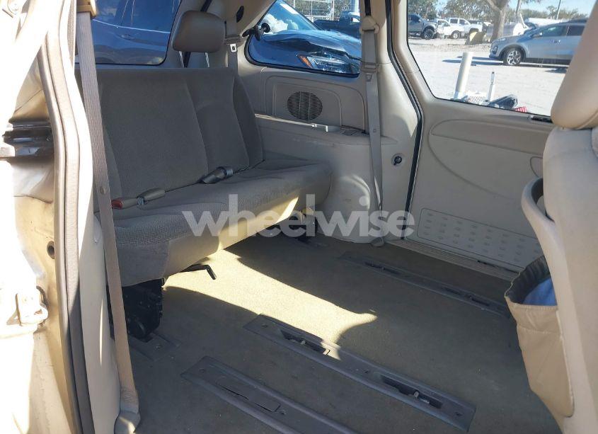 Photo 8 of 2005 Dodge Caravan SE (VIN 1D4GP25B95B429684)