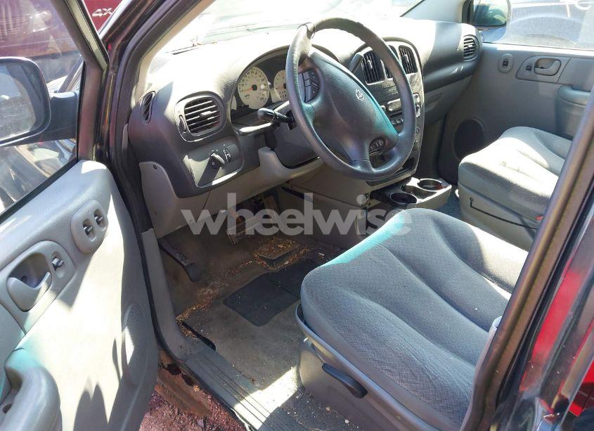 Photo 5 of 2005 Dodge Caravan SE (VIN 1D4GP25BX5B319579)