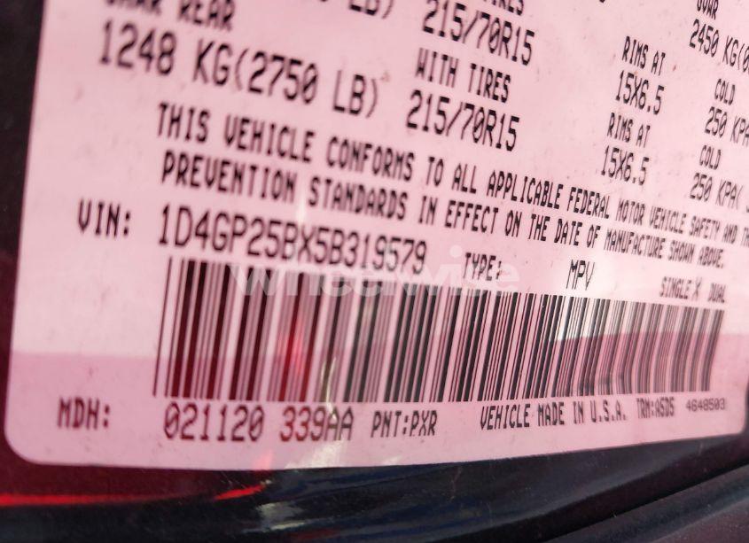 Photo 9 of 2005 Dodge Caravan SE (VIN 1D4GP25BX5B319579)