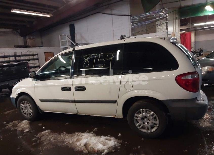 Photo 13 of 2005 Dodge Caravan SE (VIN 1D4GP25E85B249526)