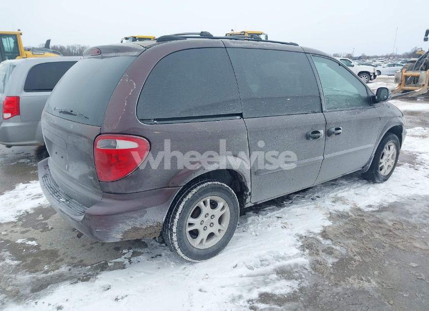 Photo 4 of 2003 Dodge Caravan SE (VIN 1D4GP25R63B321839)