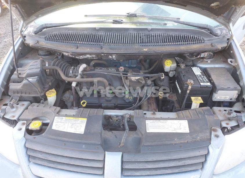 Photo 10 of 2005 Dodge Caravan SE (VIN 1D4GP25R65B203275)