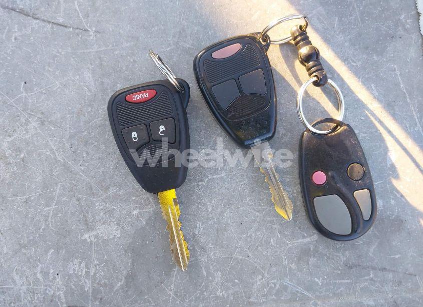 Photo 11 of 2005 Dodge Caravan SE (VIN 1D4GP25R65B203275)