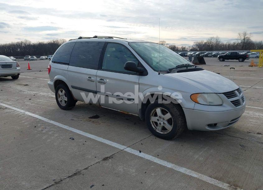 2006 Dodge Caravan SXT (VIN 1D4GP45R06B501446) main photo