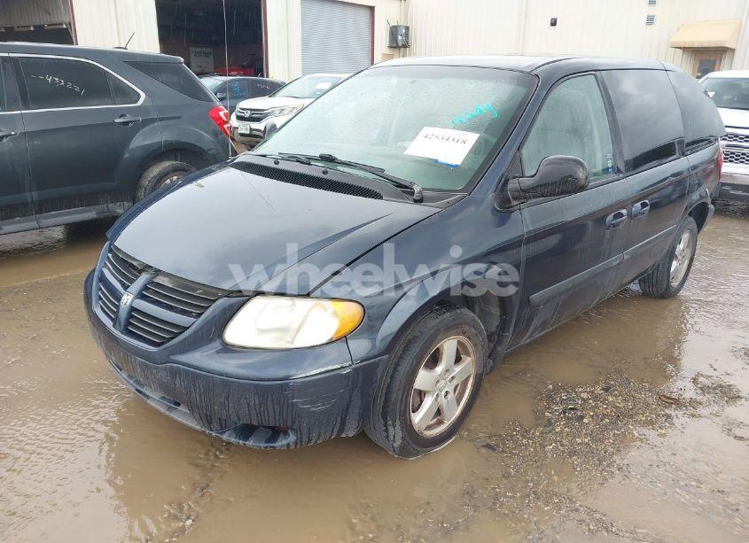 Photo 2 of 2007 Dodge Caravan SXT (VIN 1D4GP45R07B162348)