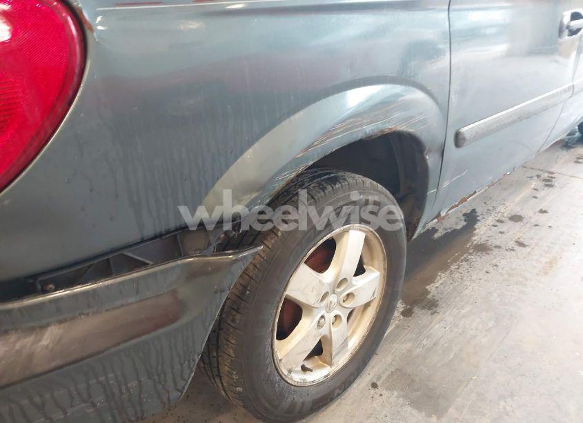 Photo 12 of 2006 Dodge Caravan SXT (VIN 1D4GP45R16B528722)