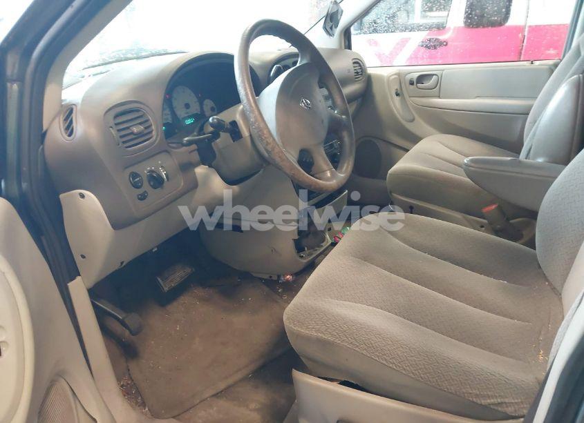 Photo 5 of 2006 Dodge Caravan SXT (VIN 1D4GP45R16B528722)